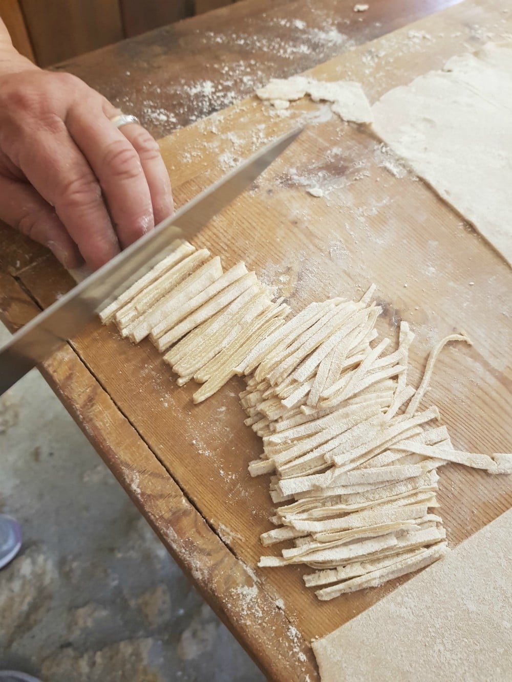 Sagne pasta making