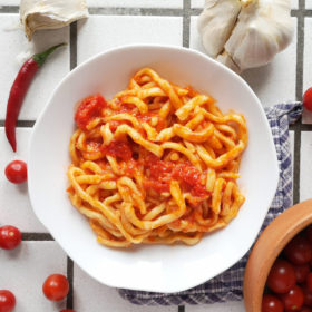 pici all aglione recipe