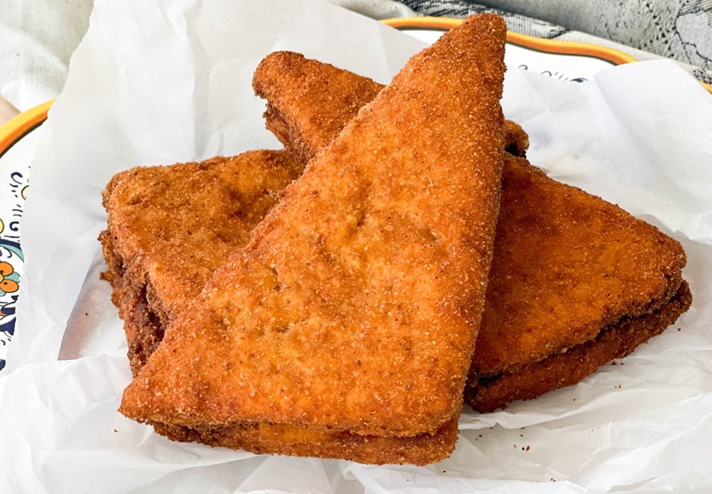 lay the sandwiches on a plate