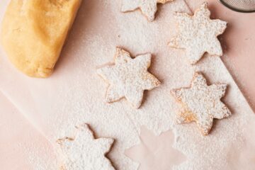 pasta frolla dough cut into star shapes