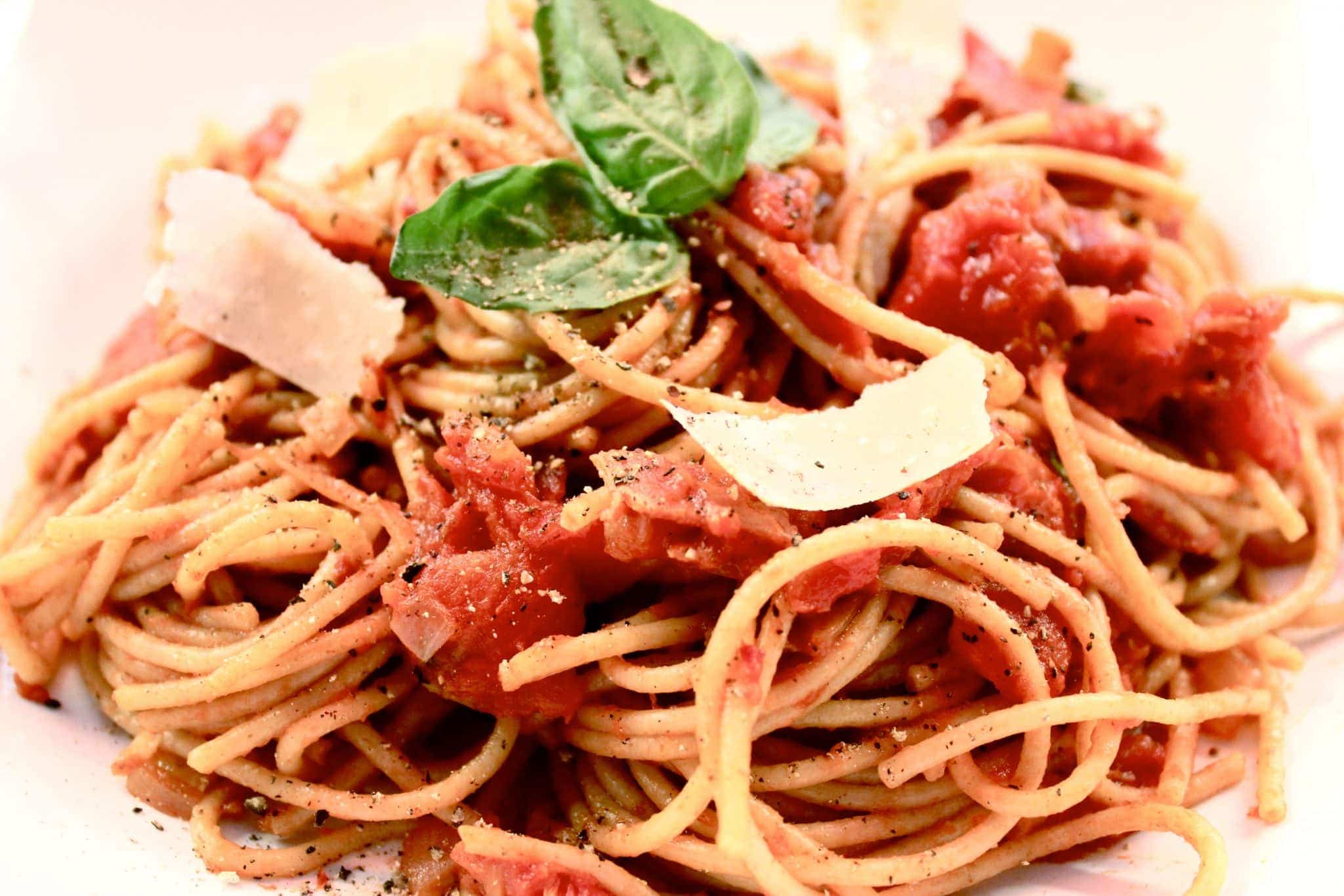 It's easy to see why this spaghetti dish is among the Italian main dishes.