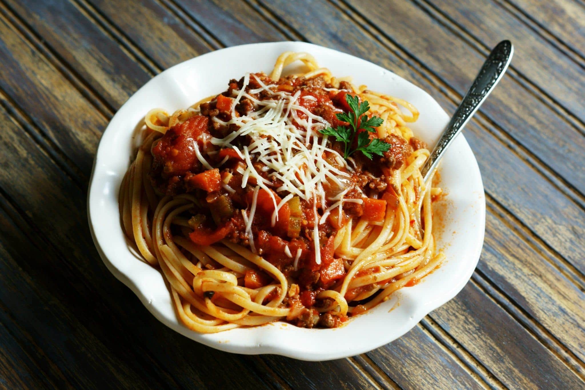 Homemade Italian spaghetti sauce is easy to prepare.