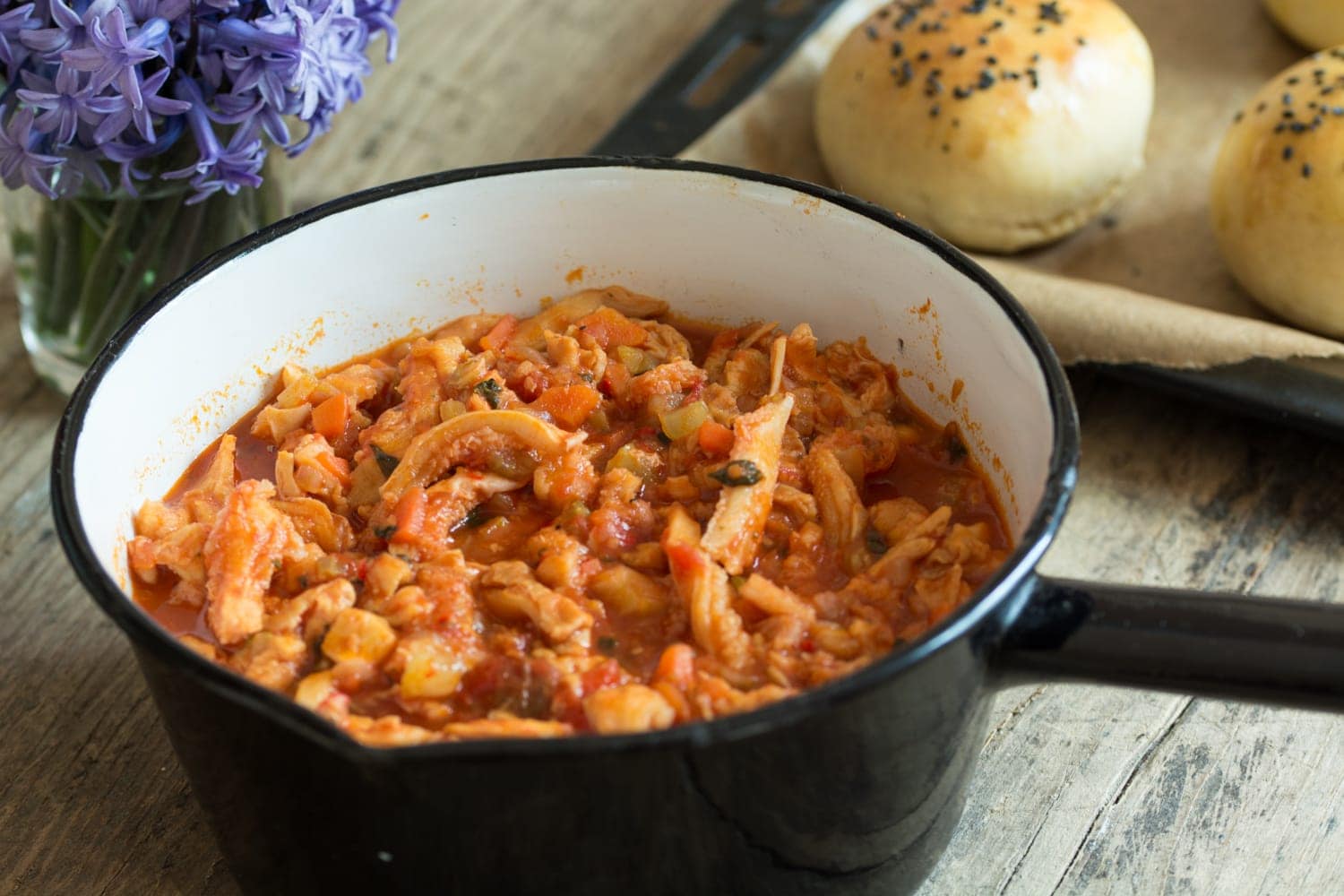 Trippa alla romana is among the Italian main dishes you can't miss.