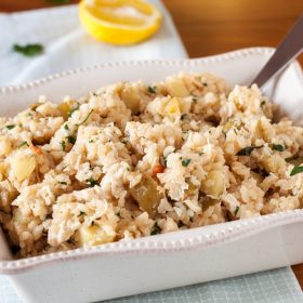 Feel the taste of Greece with this risotto with olives recipe.