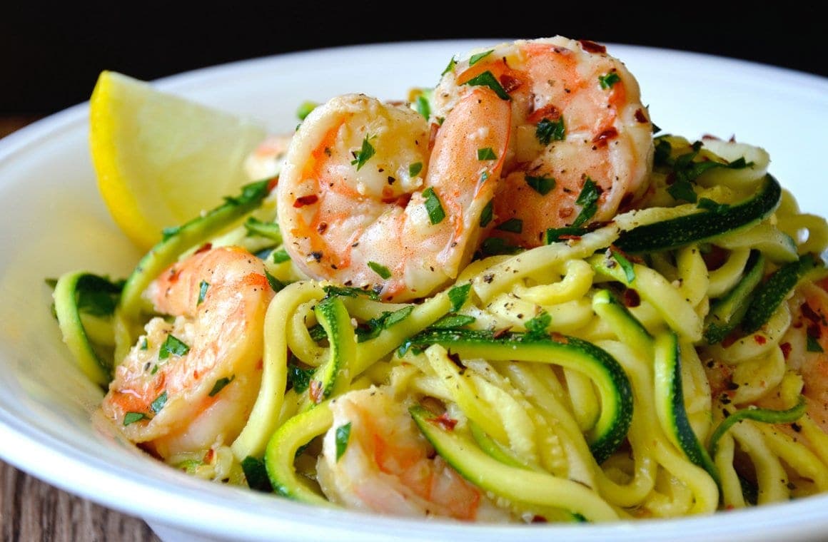 There are many different types of pasta among the Italian main dishes.