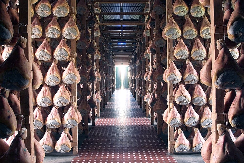 Drying prosciutto